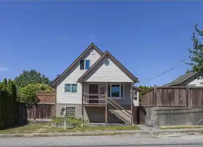 1403 GILMORE AVENUE, Burnaby BC V5C 4S9