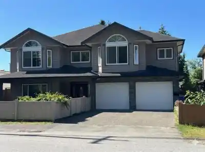 20582 LORNE AVENUE, Maple Ridge BC V2X 1H1