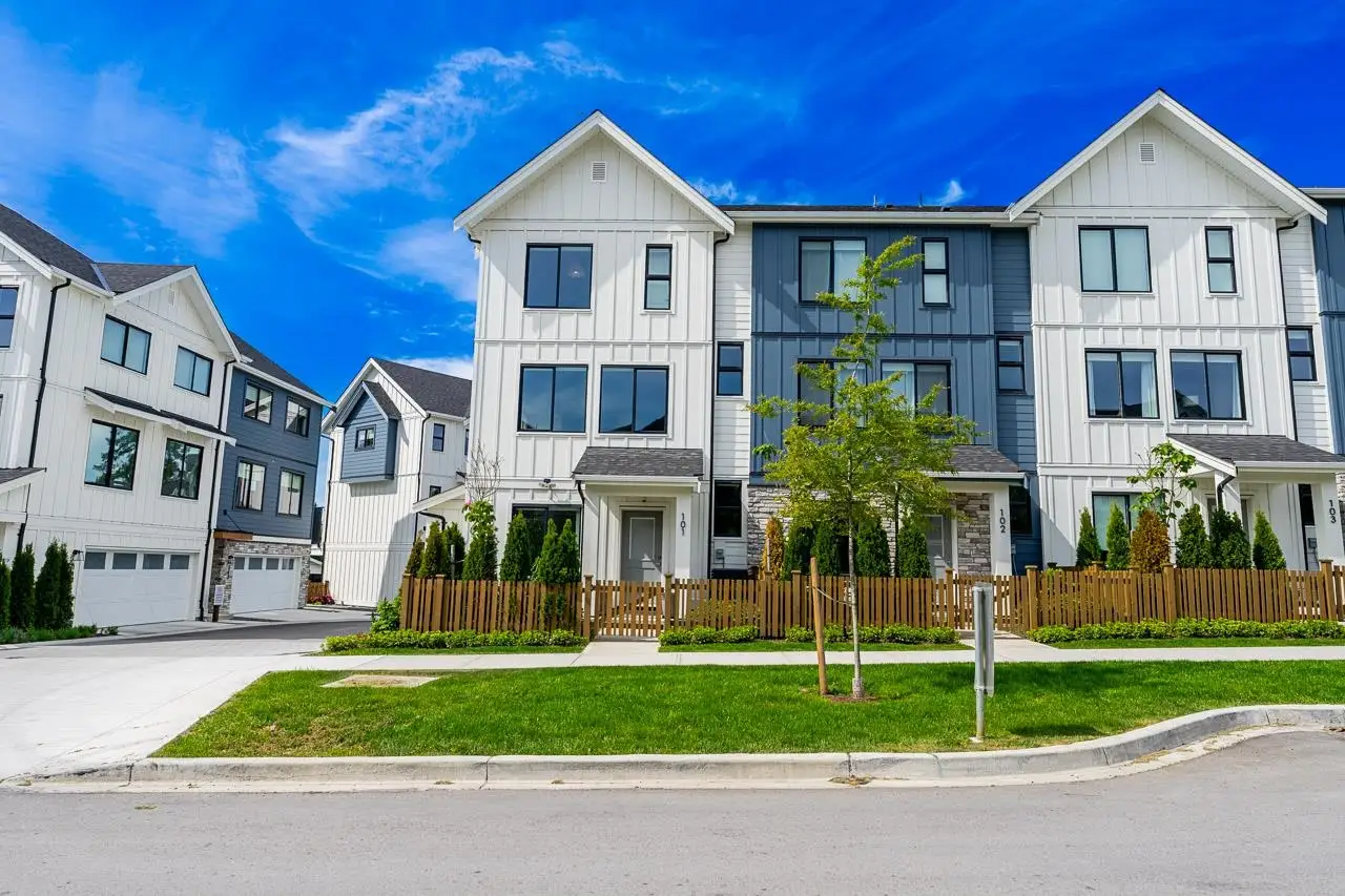 101 1833 165A AVENUE, Surrey BC V3Z 9N3