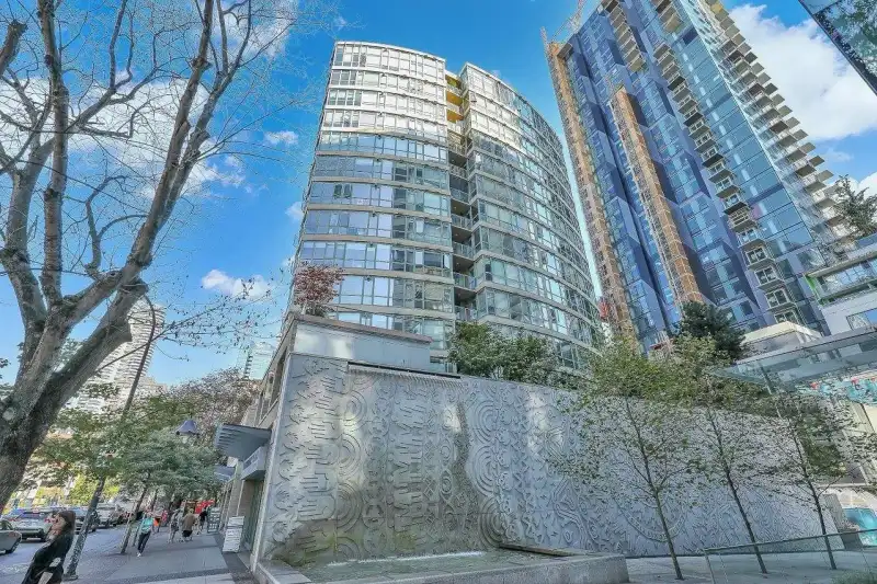 602 1238 BURRARD STREET, Vancouver