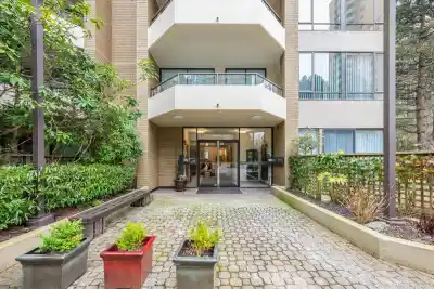 1601 6282 KATHLEEN AVENUE, Burnaby BC V5H 4J4