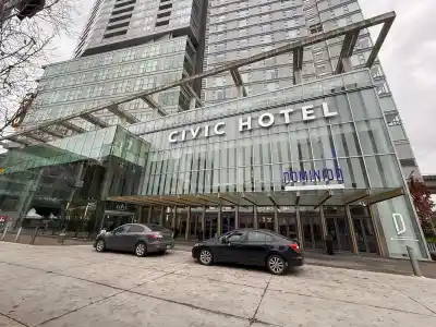 4908 13495 CENTRAL AVENUE, Surrey BC V3T 0K2
