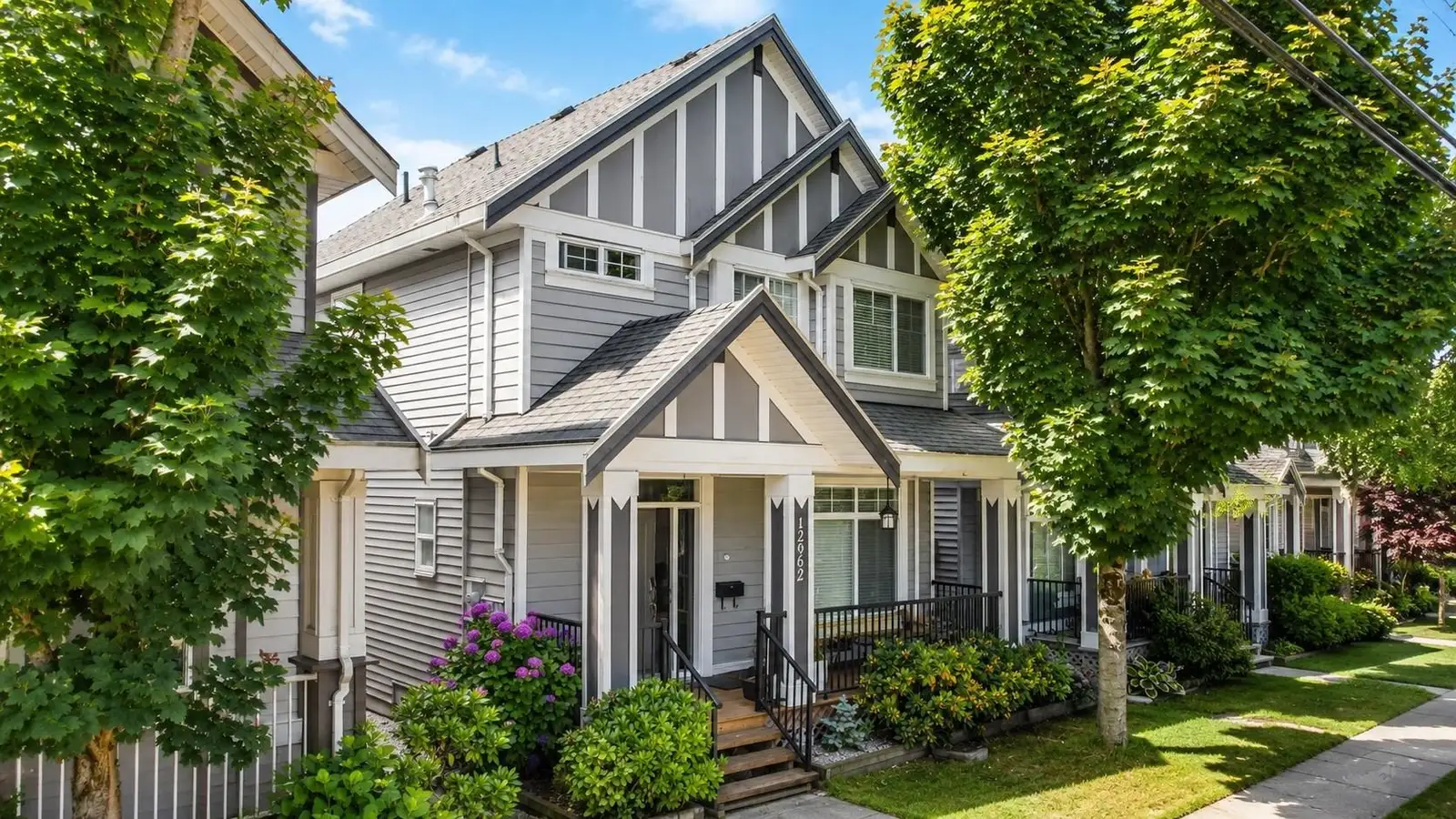 12962 60 AVENUE, Surrey BC V3X 2L5
