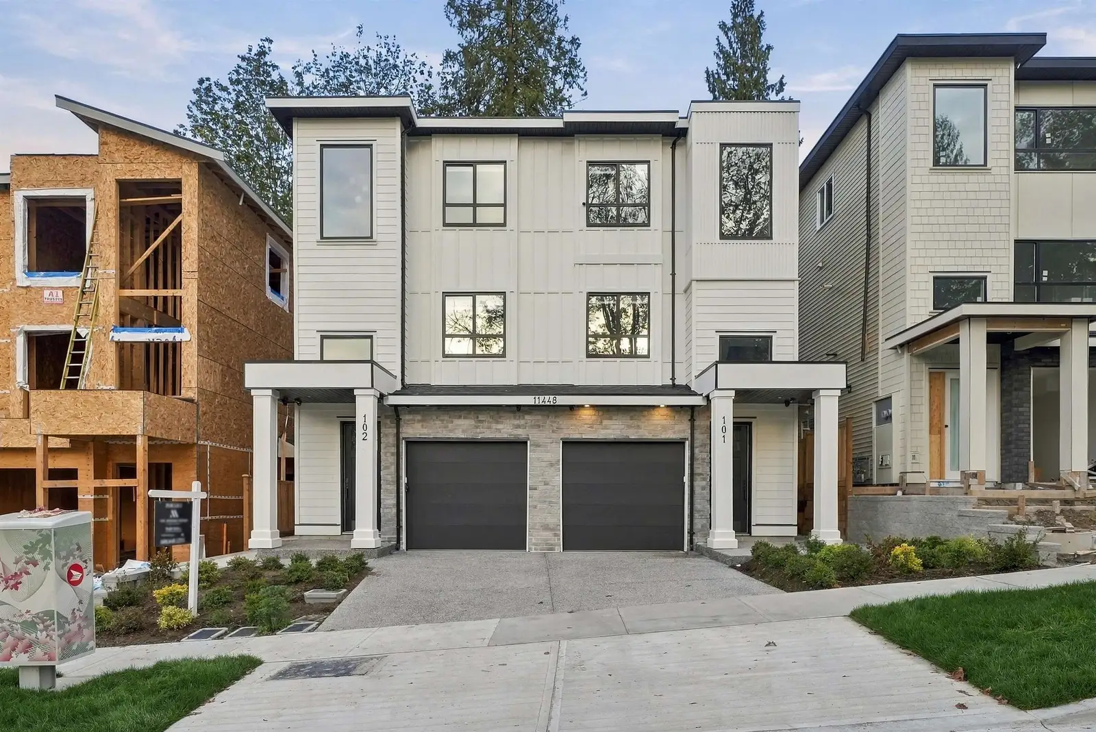 102 11448 138A STREET, Surrey BC V3R 0J3