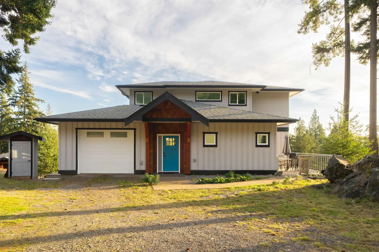 897 COWAN POINT DRIVE, Bowen Island BC V0N 1G2