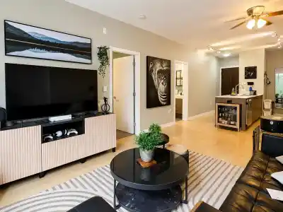 113 618 COMO LAKE AVENUE, Coquitlam BC V3J 0G1