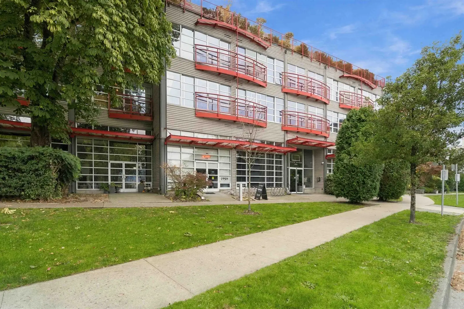 307 350 E 2ND AVENUE, Vancouver BC V5T 4R8