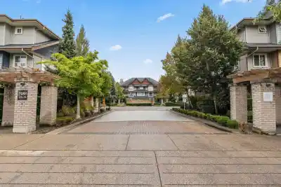 7 7088 191 STREET, Surrey BC V4N 0B4