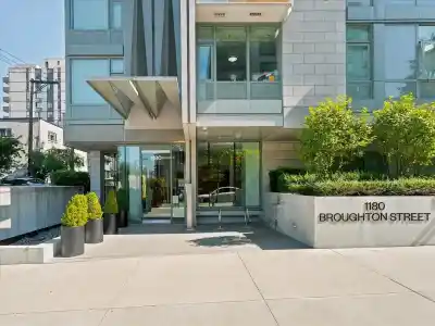 1102 1180 BROUGHTON STREET, Vancouver BC V6G 2B1