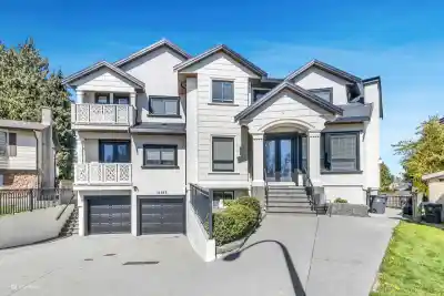 14185 74 AVENUE, Surrey BC V3W 7N2