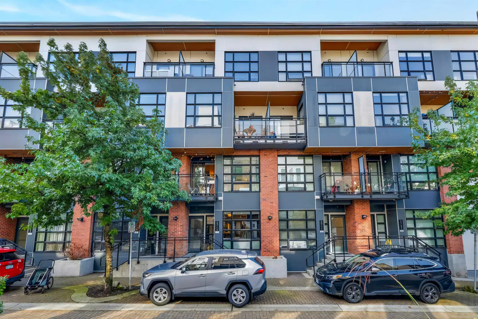 103 2715 SPRING STREET, Port Moody BC V3H 0H3