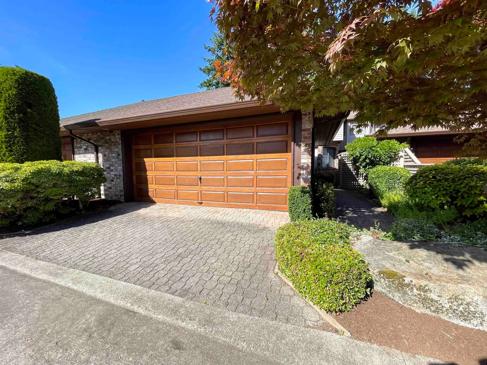 6 1725 SOUTHMERE CRESCENT, Surrey BC V4A 7A7