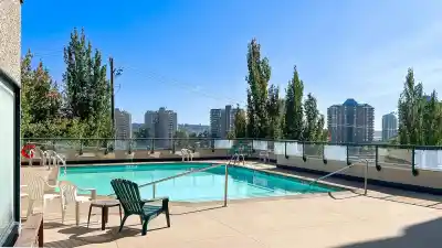 L2 1026 QUEENS AVENUE, New Westminster BC V3M 6B2
