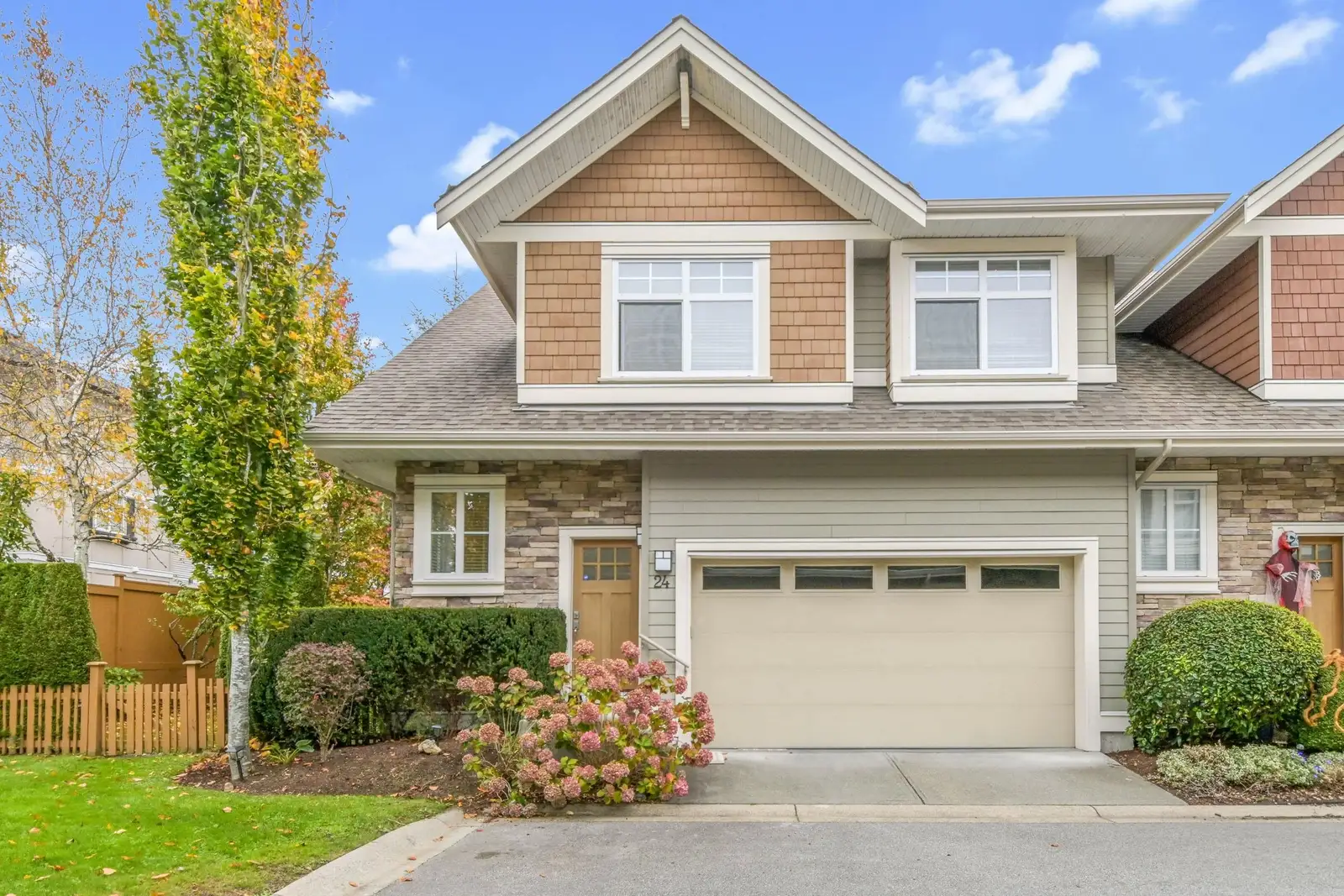 24 2456 163 STREET, Surrey BC V3Z 8B8
