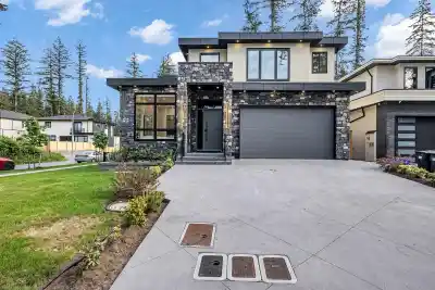 20280 27A AVENUE, Langley BC V2Z 0B6