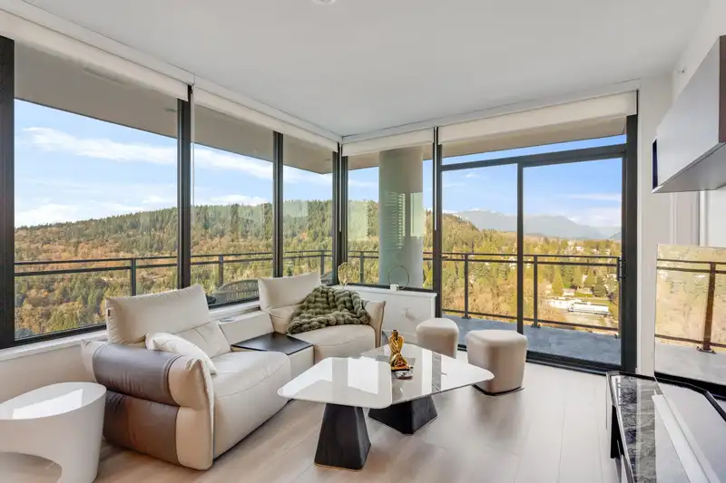 2605 626 CLAREMONT STREET, Coquitlam