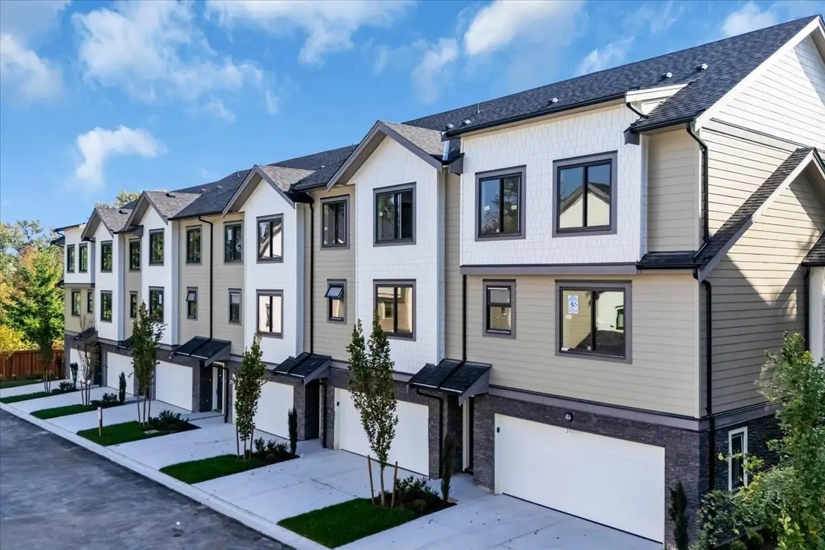 35 9688 182A STREET, Surrey BC V4N 4J8