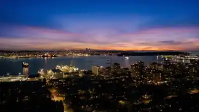 248 E 6TH STREET, North Vancouver BC V7L 1P5