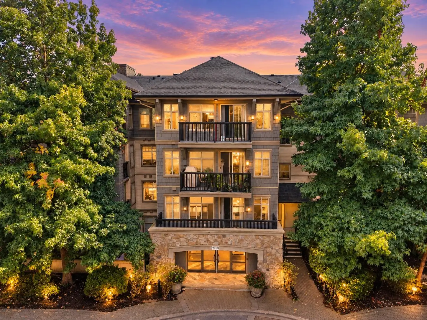 303 2998 SILVER SPRINGS BOULEVARD, Coquitlam BC V3E 3R7