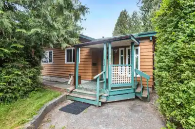 11750 FRASERVIEW STREET, Maple Ridge BC V2X 8A8