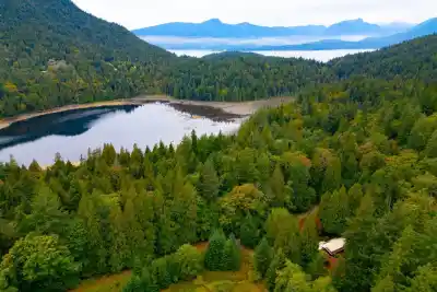 608 MAGEE ROAD, Bowen Island BC V0N 1G2