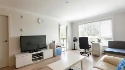 209 7058 14TH AVENUE, Burnaby BC V3N 0E6