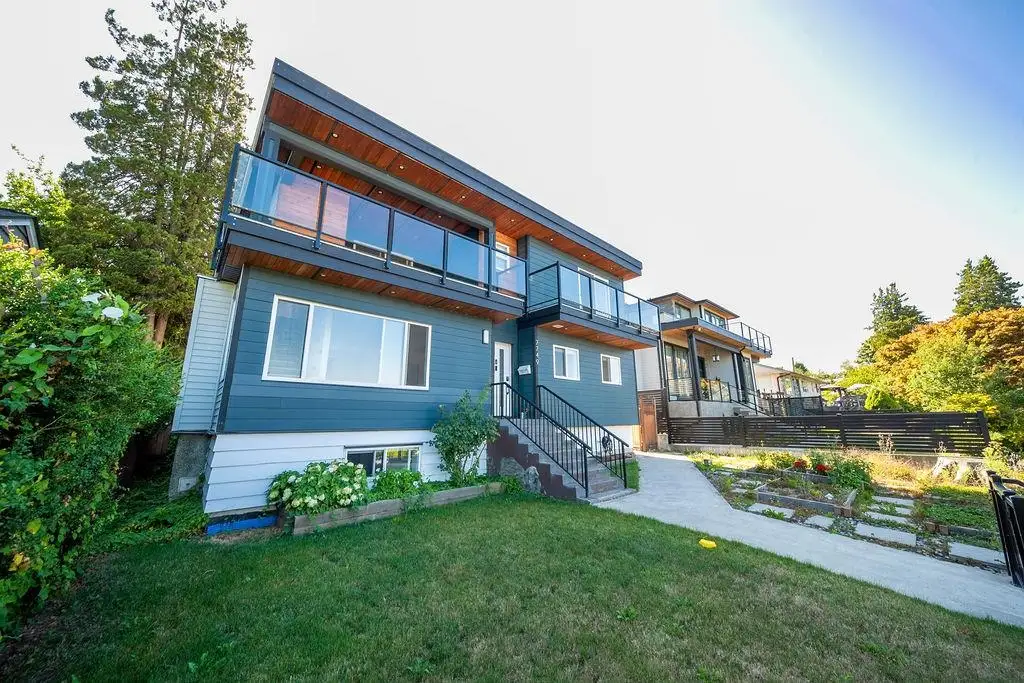 7749 LEE STREET, Burnaby BC V3N 4B9