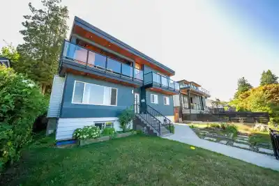 7749 LEE STREET, Burnaby BC V3N 4B9