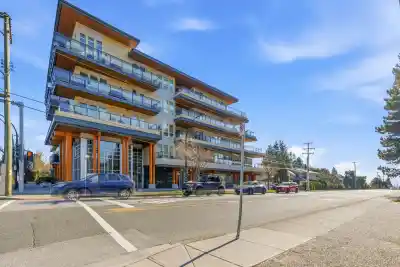 313 14022 NORTH BLUFF ROAD, White Rock BC V4B 0B7