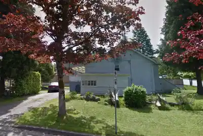 4910 WILLINGDON AVENUE, Burnaby BC V5G 3H8