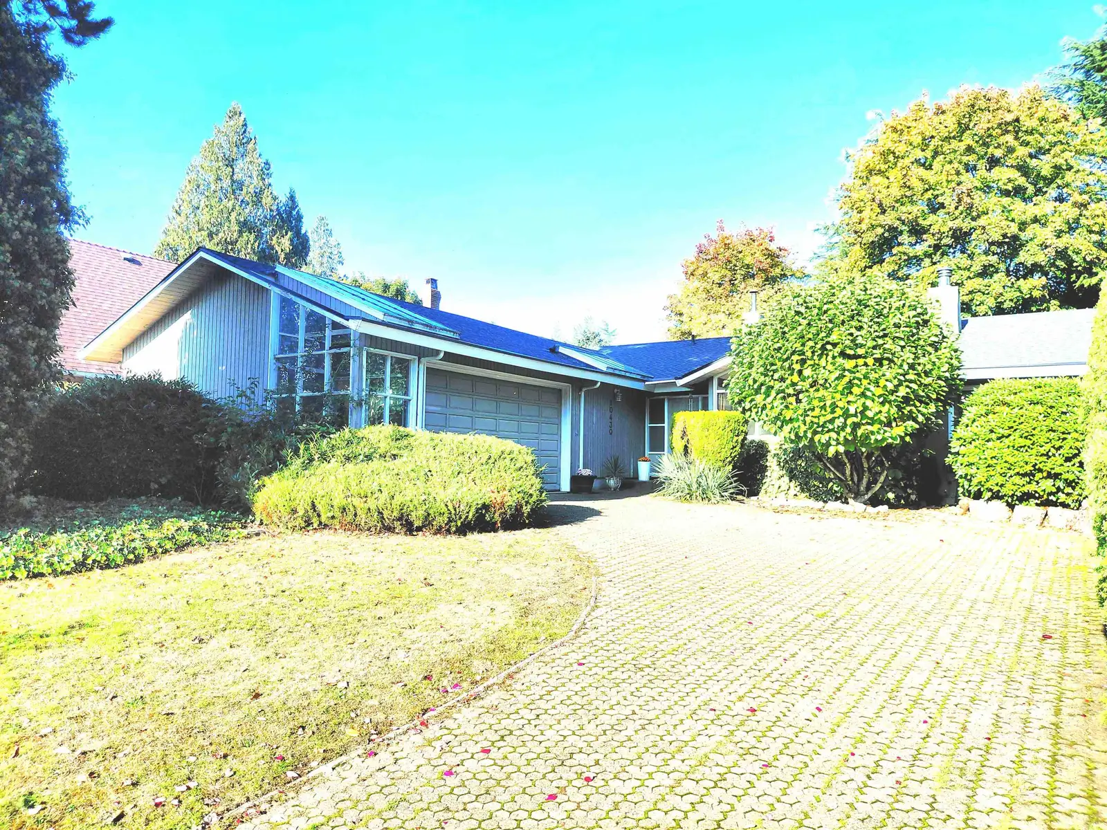 10430 FRASERGLEN DRIVE, Surrey BC V4N 1T5