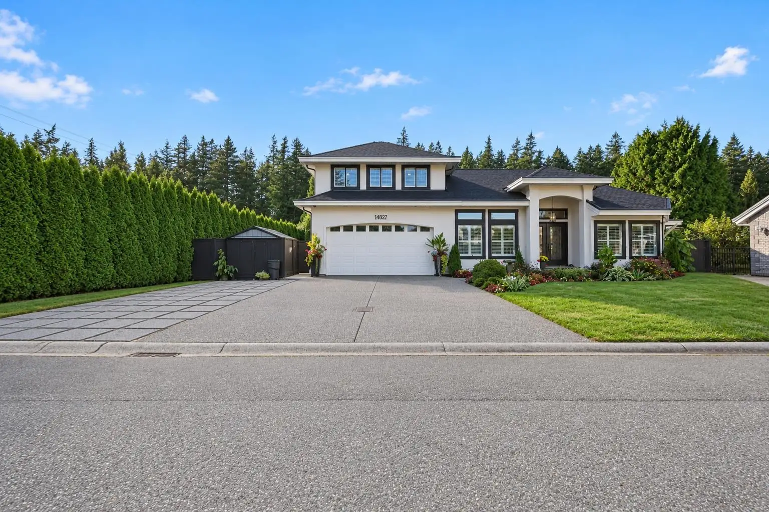 14827 24 AVENUE, Surrey BC V4P 1N5