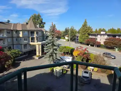 301 20140 56 AVENUE, Langley BC V3A 3Y4