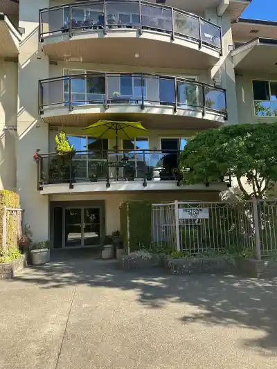 212 7505 138 STREET, Surrey BC V3W 0W6