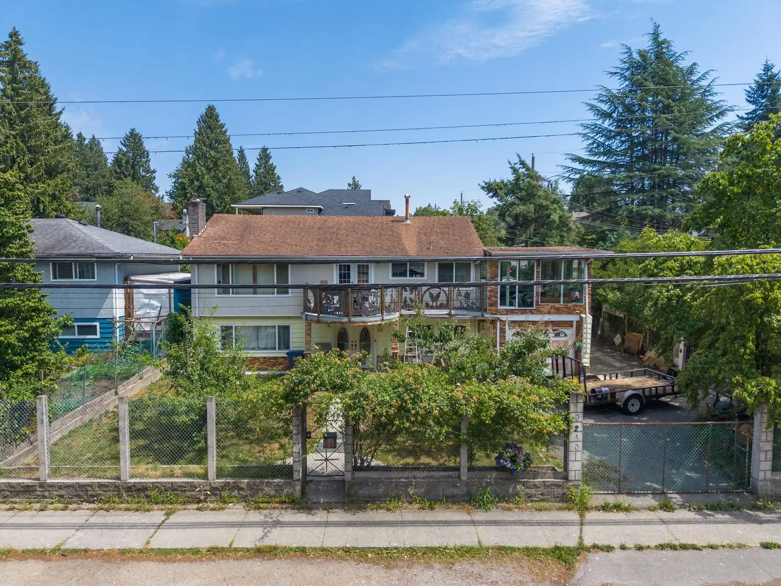 10240 140 STREET, Surrey BC V3T 4N2