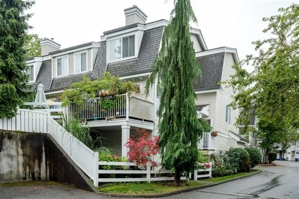 70 8930 WALNUT GROVE DRIVE, Langley BC V1M 3K2