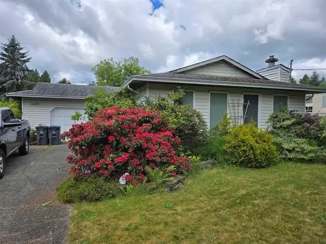 6619 140 STREET, Surrey BC V3W 5J3