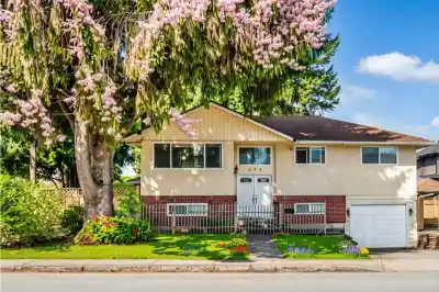 675 DUNCAN AVENUE, Burnaby BC V5B 4M1