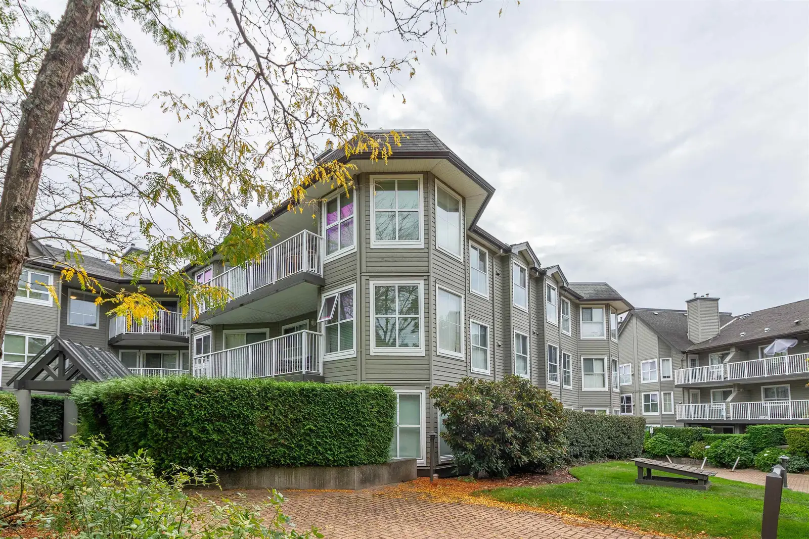109 15120 108 AVENUE, Surrey BC V3R 0T7