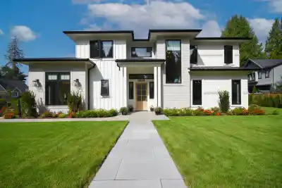 1535 128 STREET, Surrey BC V4A 3T9