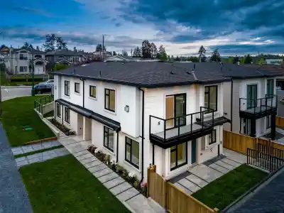 3087 ROYAL OAK AVENUE, Burnaby BC V5G 4H5