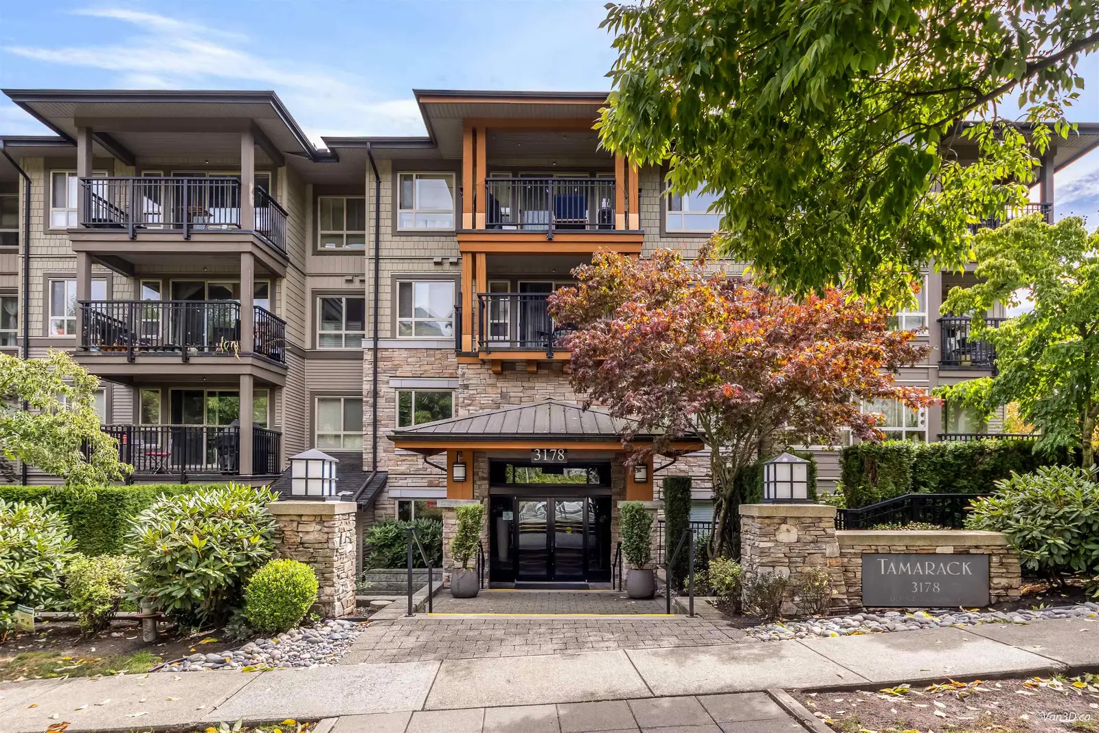 420 3178 DAYANEE SPRINGS BOULEVARD, Coquitlam BC V3E 0B9