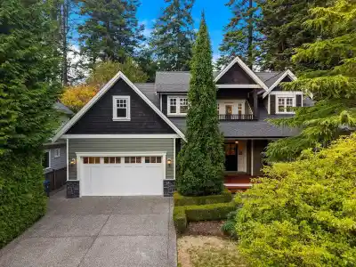 13029 14 AVENUE, Surrey BC V4A 1G4