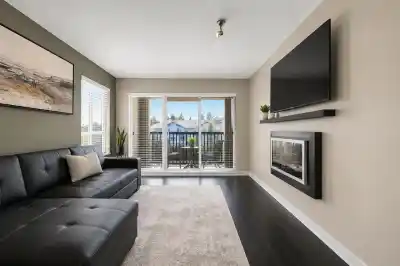 324 21009 56 AVENUE, Langley BC V3A 0C9