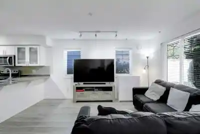 108 13958 108 AVENUE, Surrey BC V3T 0B4