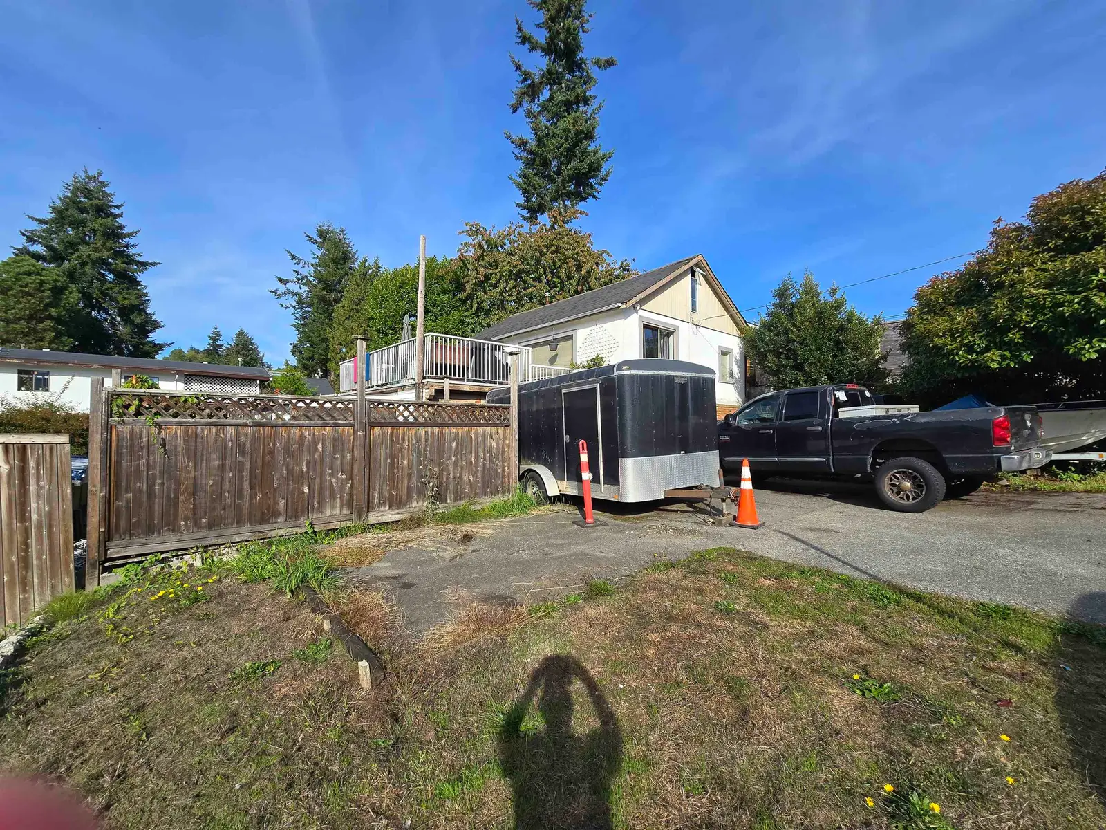 15619 VICTORIA AVENUE, White Rock BC V4B 1H9