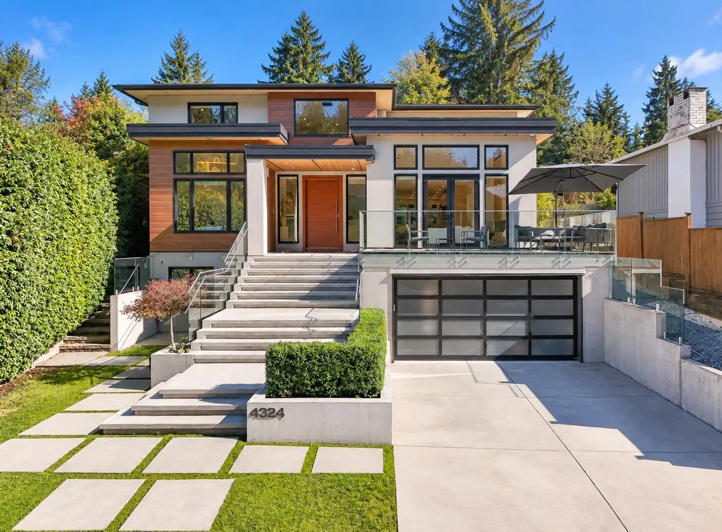 4324 GLENCANYON DRIVE, North Vancouver BC V7N 4B3