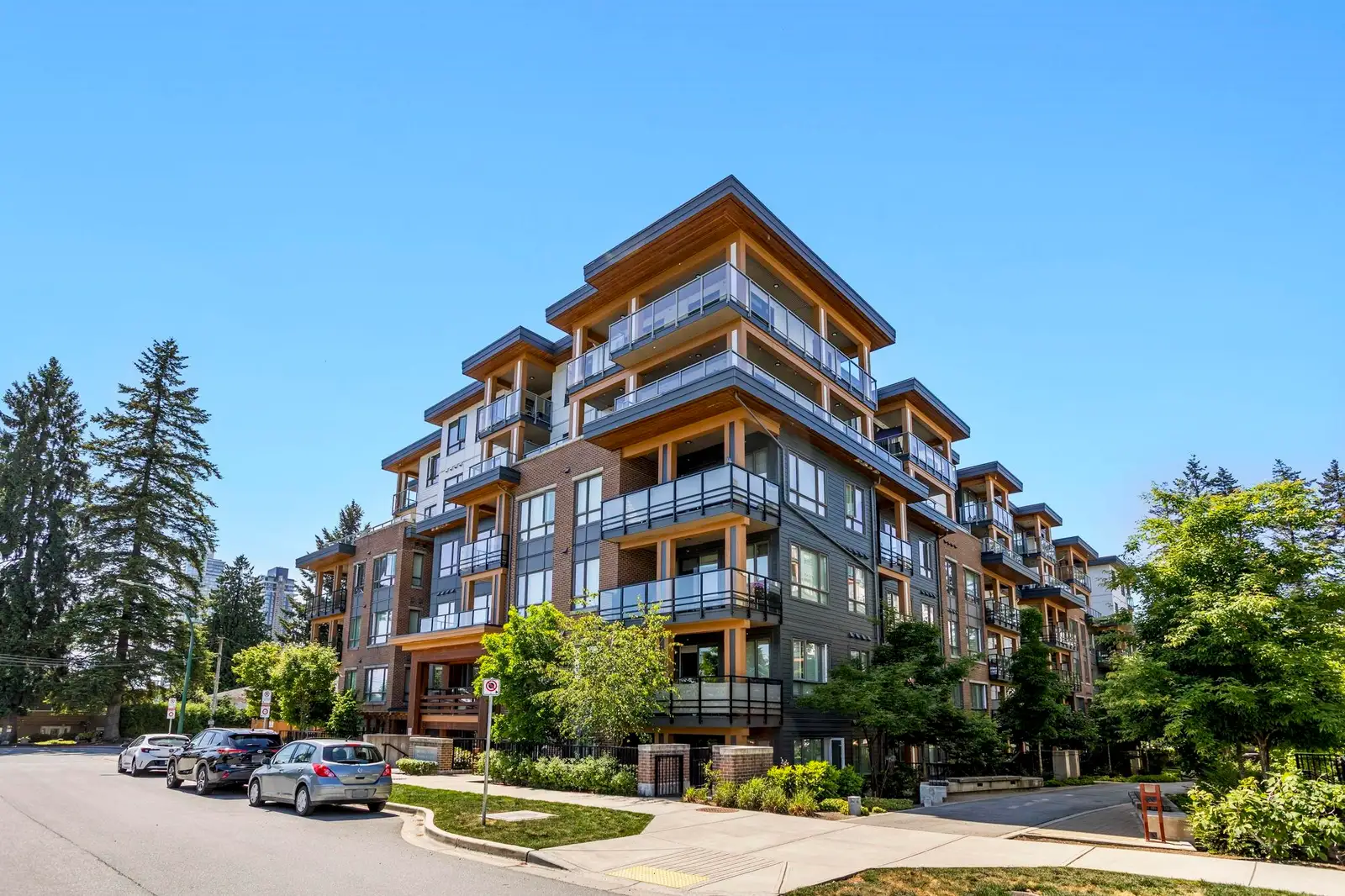 613 721 ANSKAR COURT, Coquitlam BC V3J 0L4