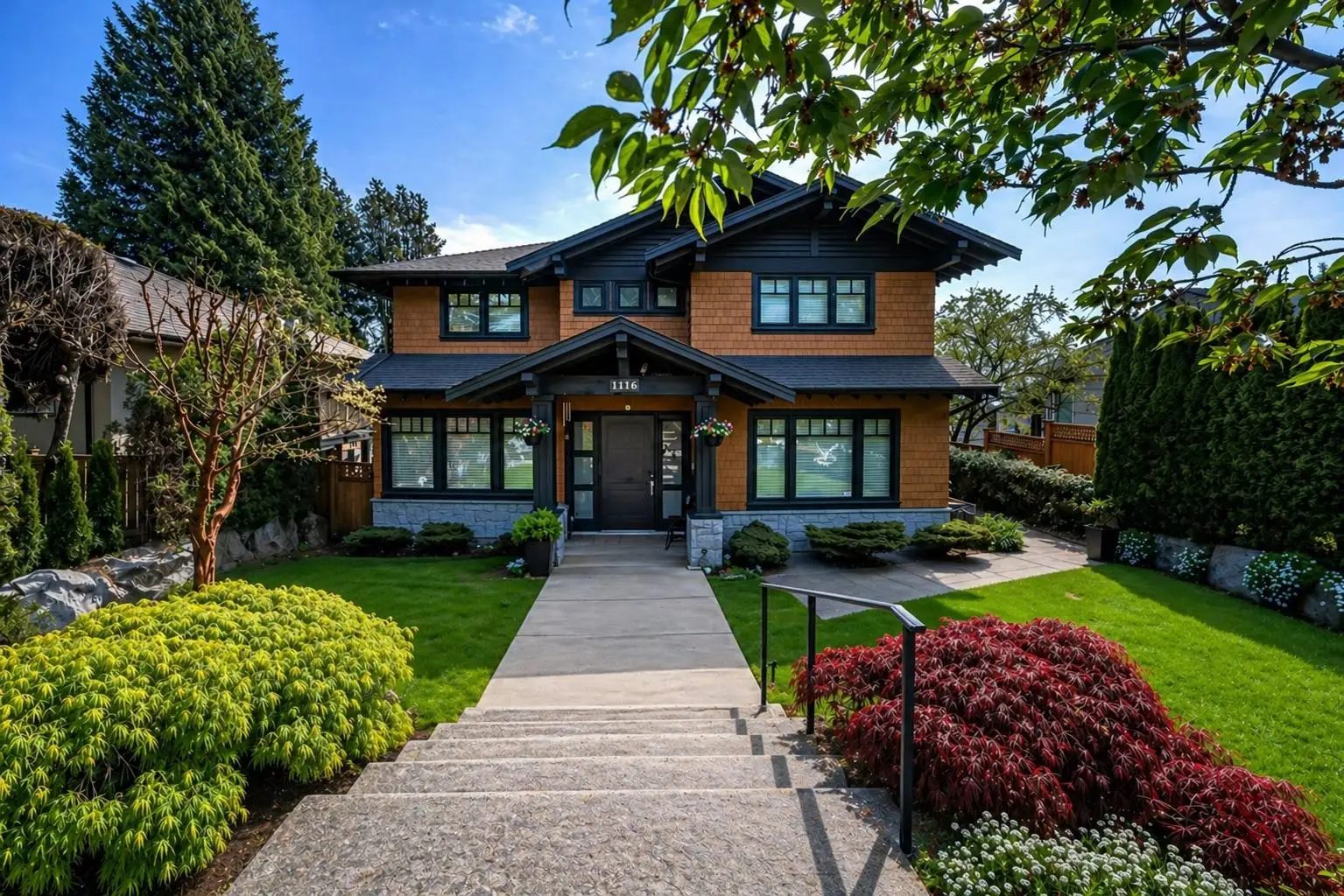 1116 LAWSON AVENUE, West Vancouver BC V7T 2E5