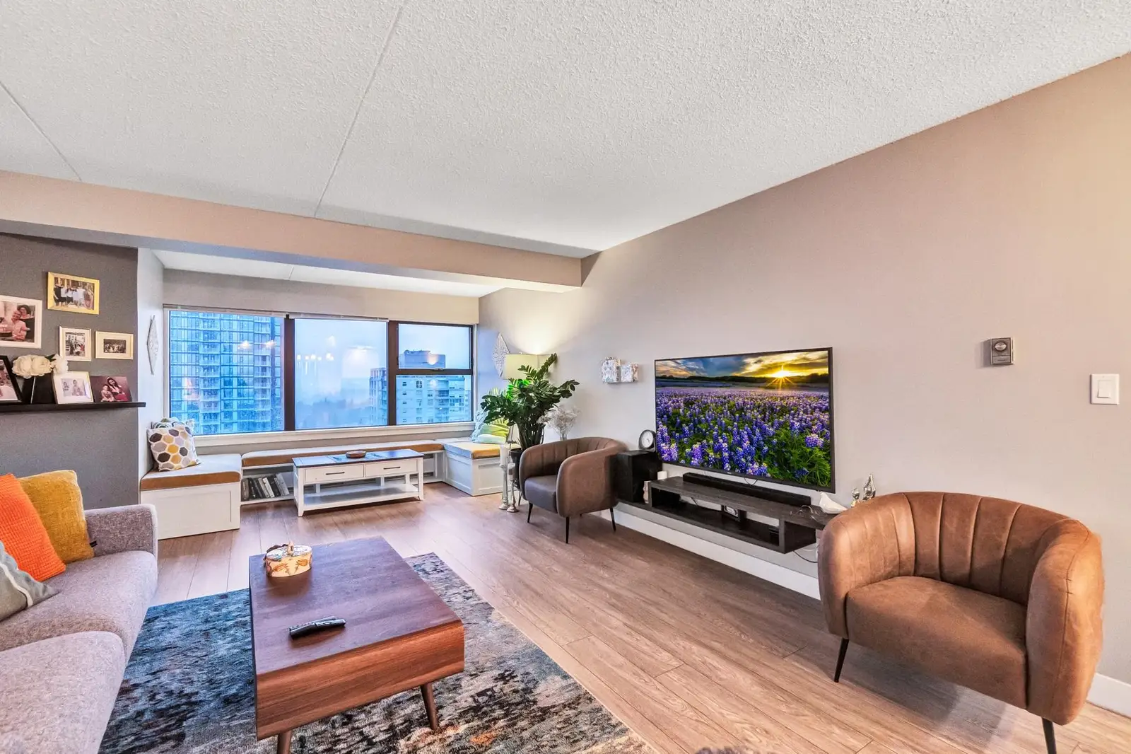 1204 1515 EASTERN AVENUE, North Vancouver BC V7L 4R2